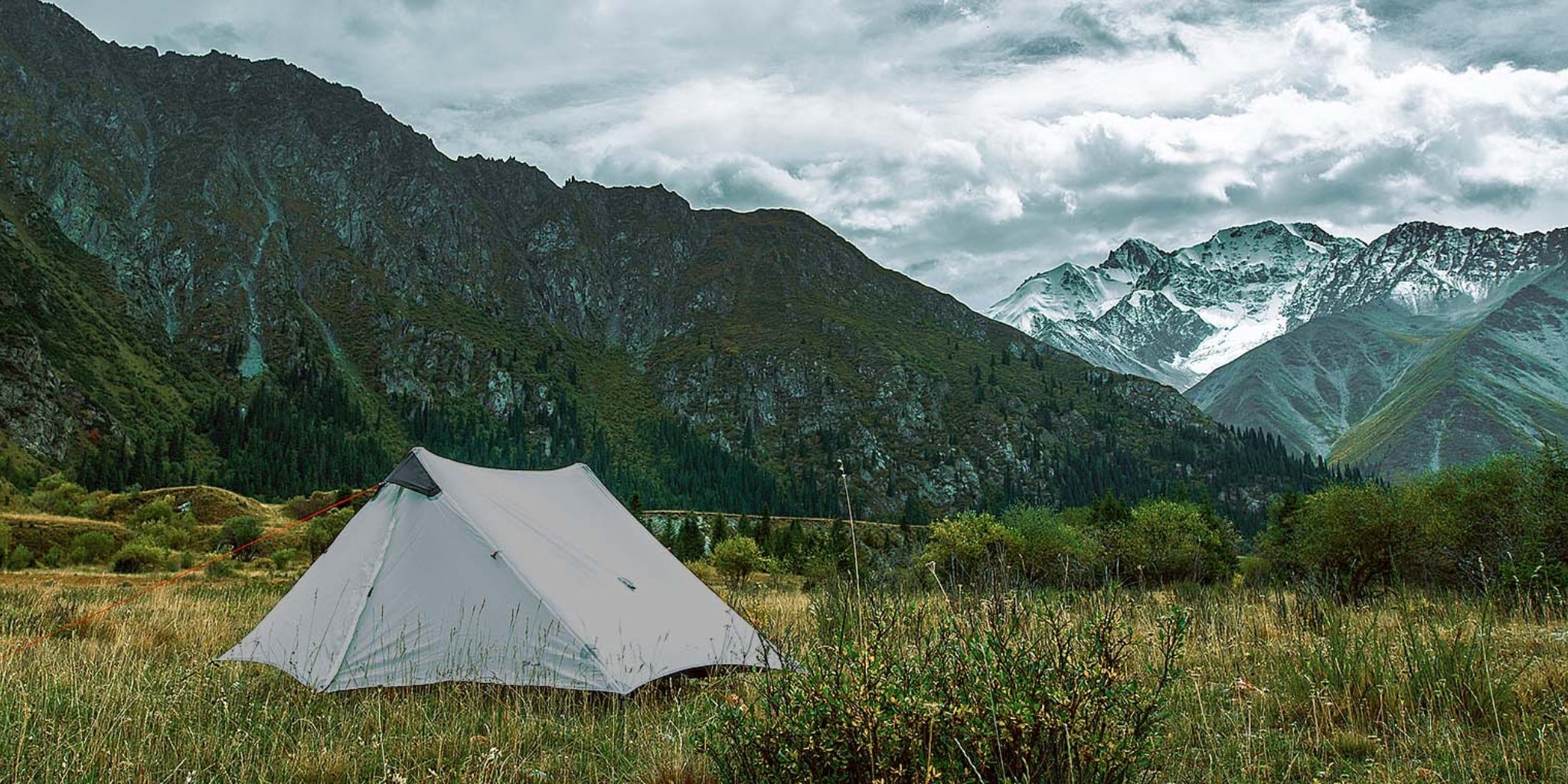 Lanshan 2 grise de 3F UL Gear - Tente 2 places ultra légère au pied des montagnes rocheuses