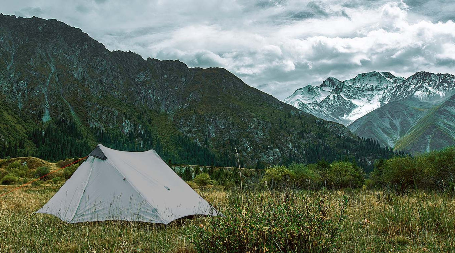 Tente 2 places ultra légère sur une montagne - Lanshan 2 de 3F UL Gear