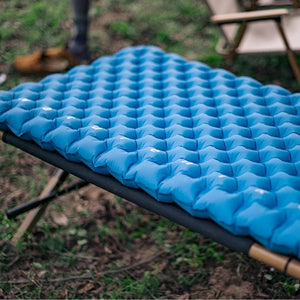 Matelas de sol gonflable bleu pour camping de Naturehike