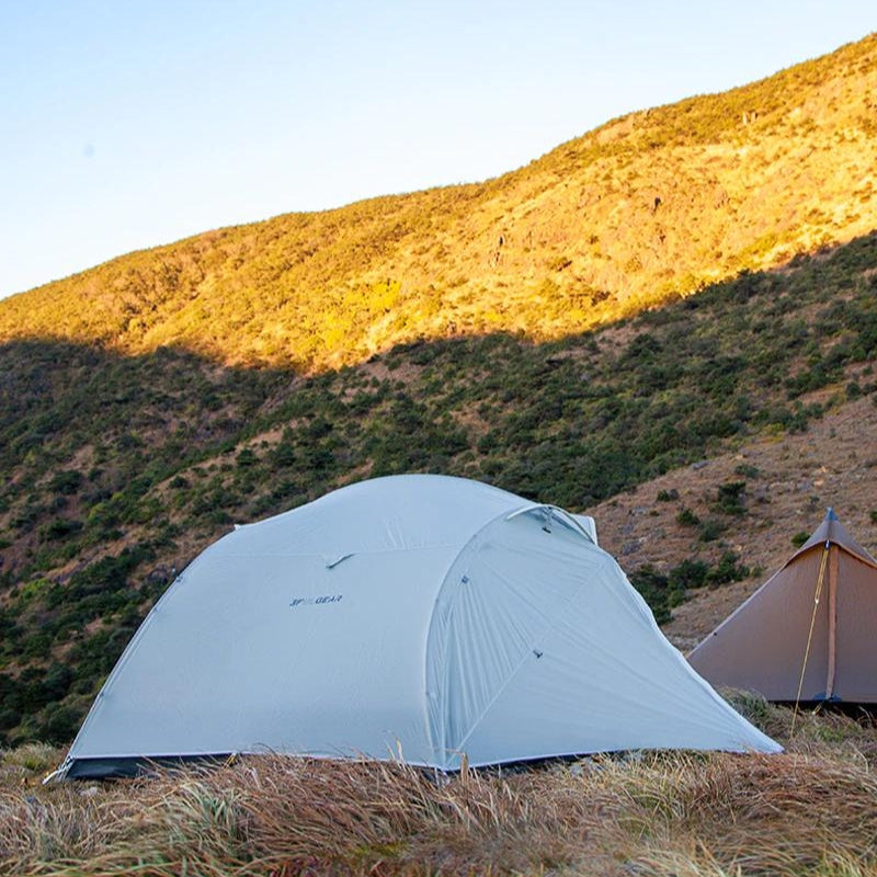 Tente 3 places Légère sur une montagne - Qingkong 3 - 3F UL Gear